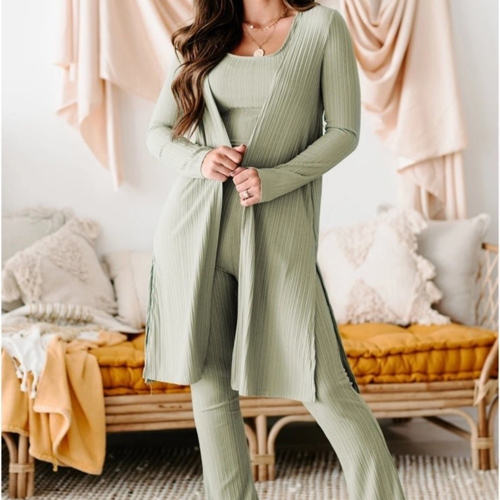 Nanamacs 3 piece outfit